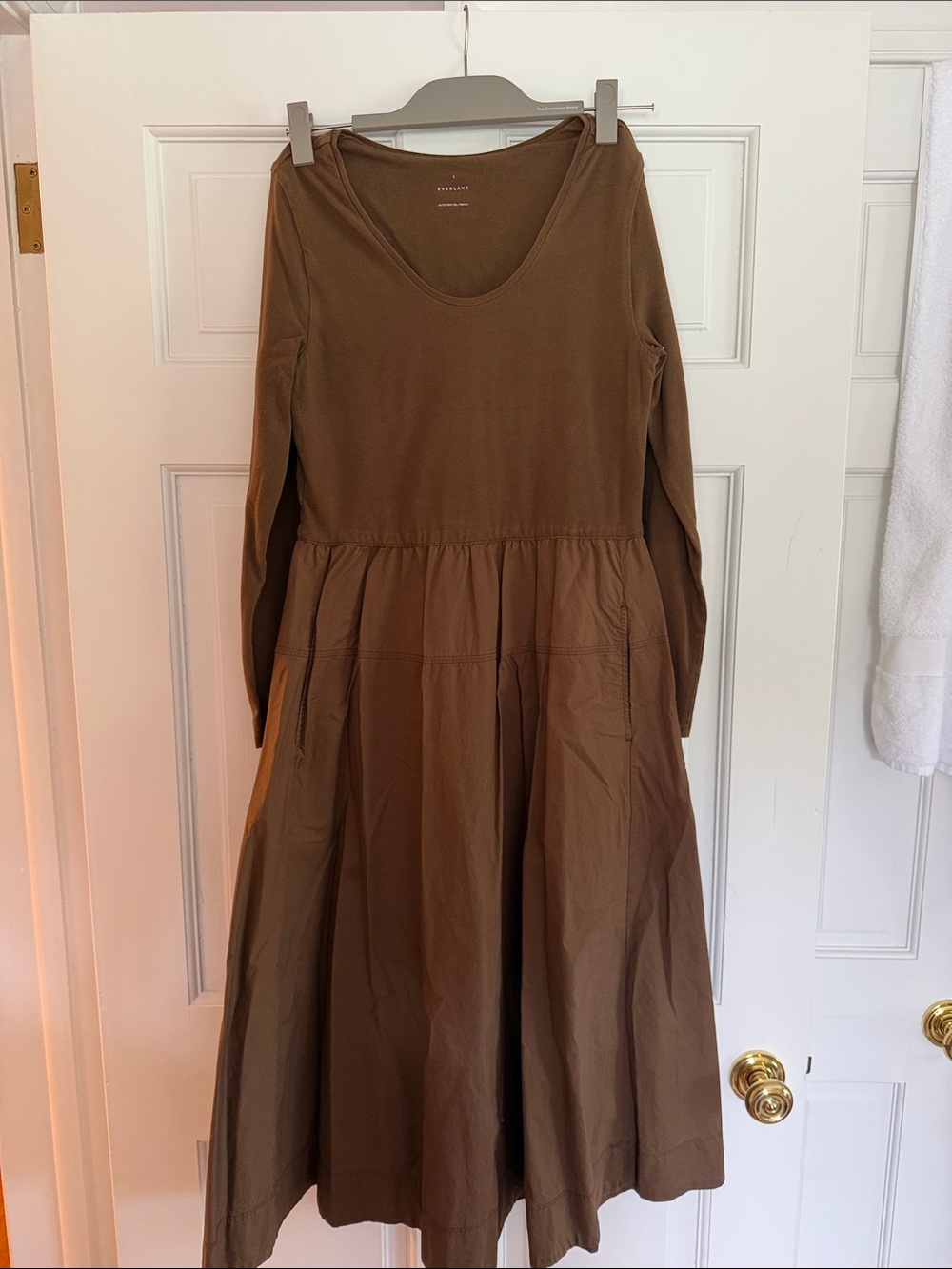 Everlane Casual Long-Sleeve Brown Midi Dress